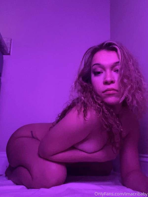 feeling freaky rn 💗