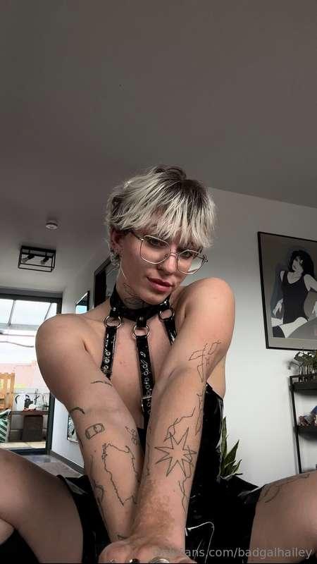 I love this fit so fucking much 🖤
