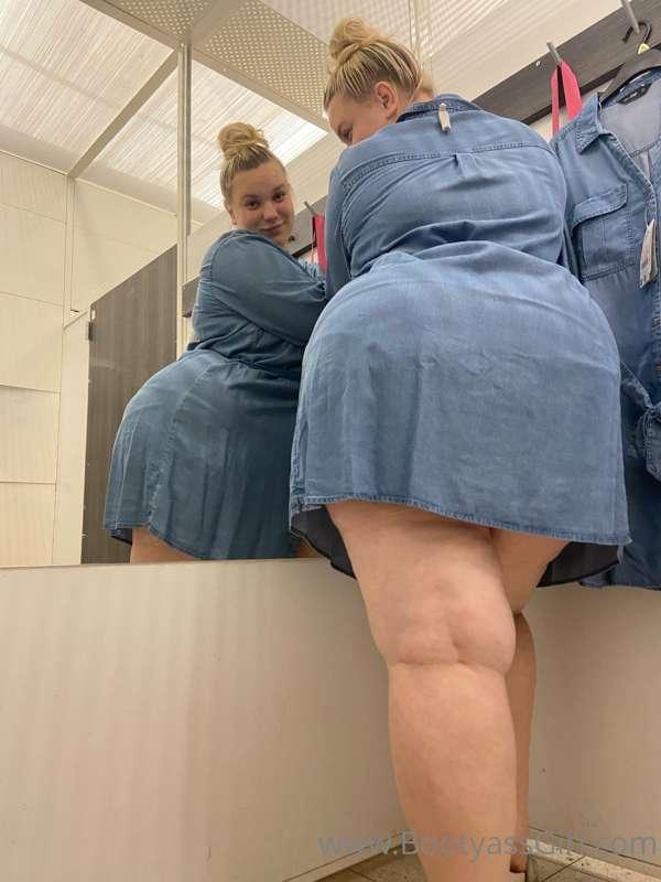 Do you like this dress ?🍑❤️💦