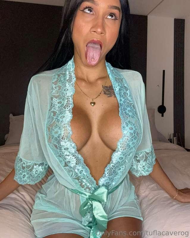 Honey, what are you doing 🥰 ? I'm home alone 😈 . You and I o..