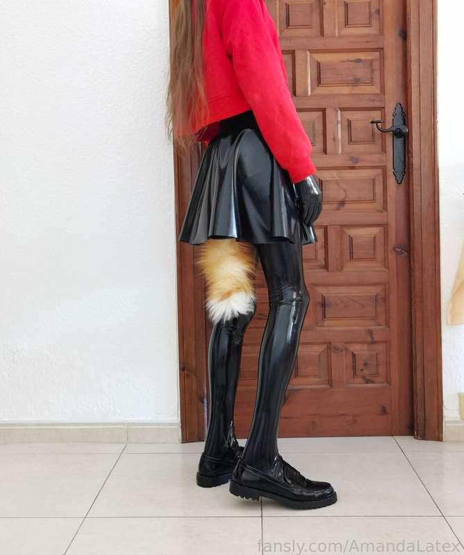 amandalatex image #2