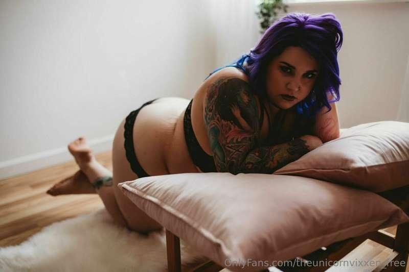Wanna sext, text, video chat, audio call, share ideas/fantas..
