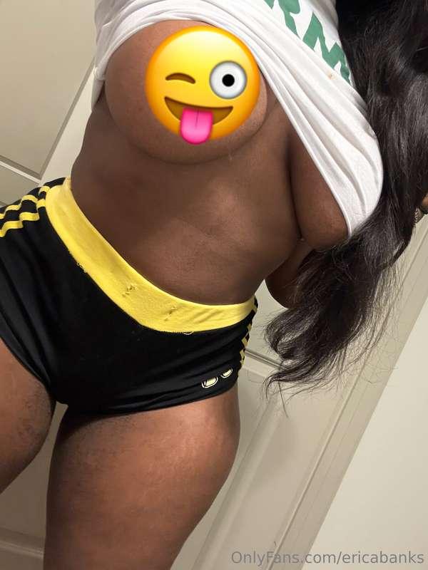 go tell me something nasty in my dms 🤪