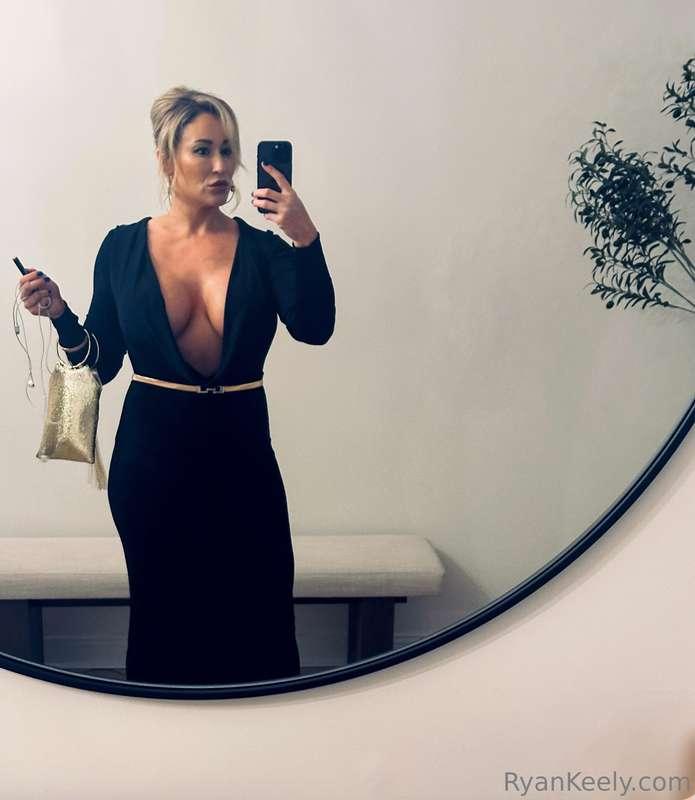 What do you think of my dress from the Brazzers gala last we..