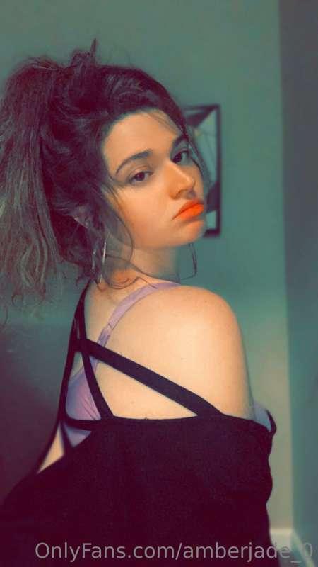 Don’t forget to swipe 🤭🍒