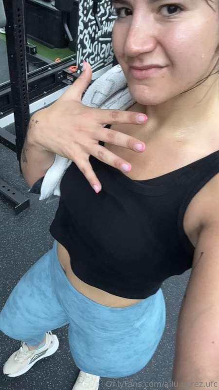 💅🏻🏋🏻‍♀️