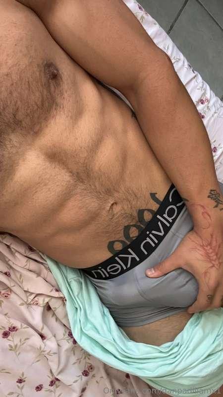 Cómo se me antoja una mamada mañanera 🤤