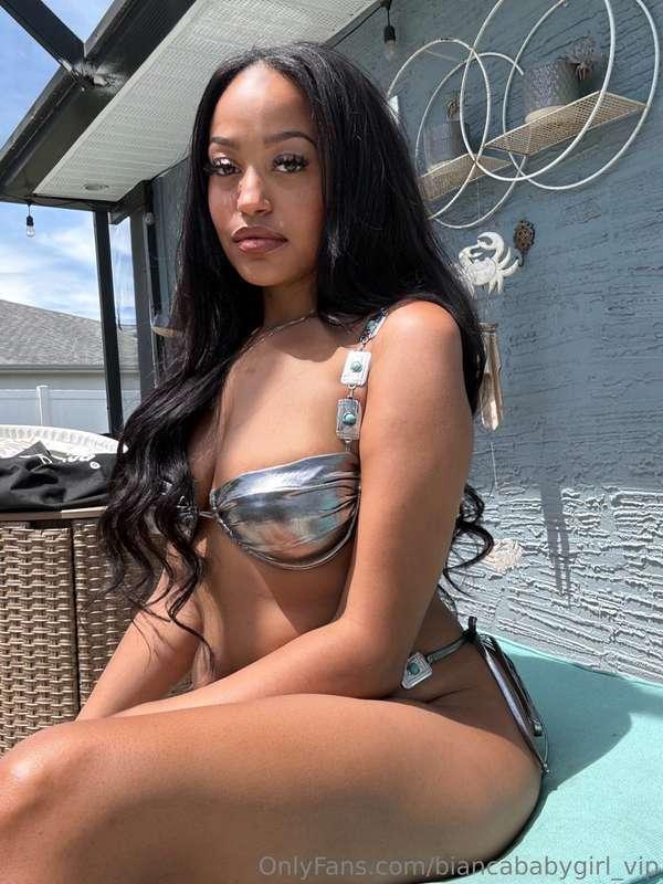Wanna join me? 💦🦋