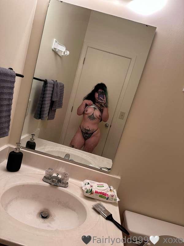 Goodmorning sweets😘 i hope you have the bestest day🤭