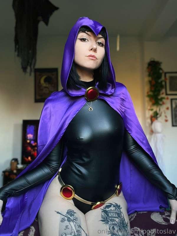 double whammy tonight - teaser for the Raven set! I have a w..
