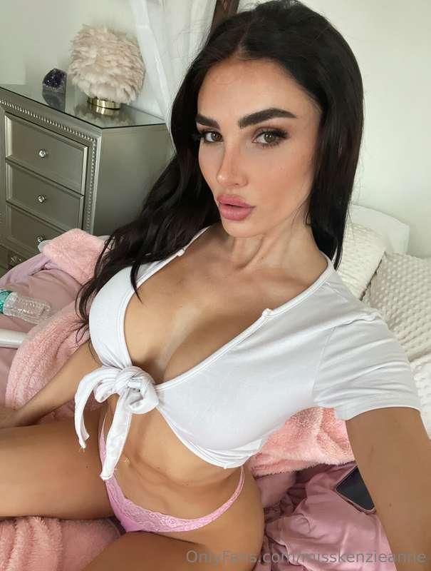 Let me be your personal slut for today💗🤭