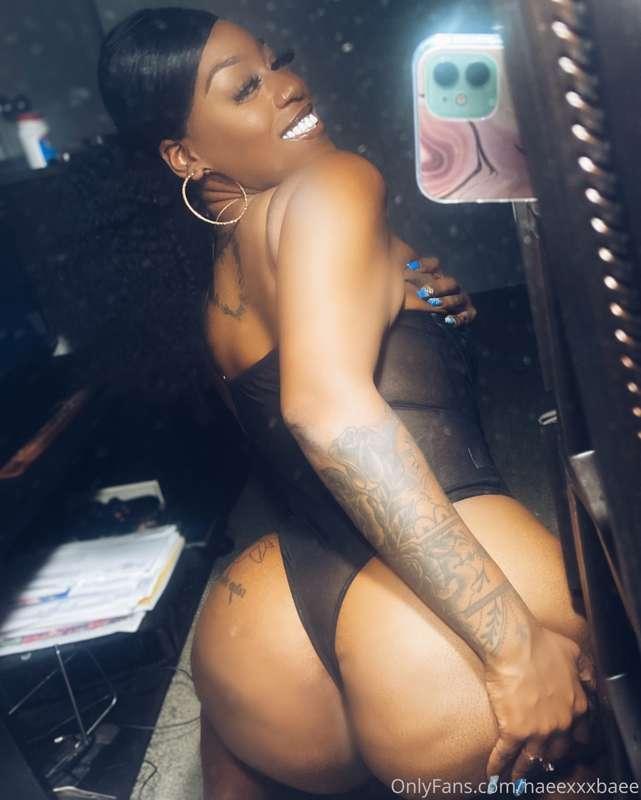 Bust it open 👅