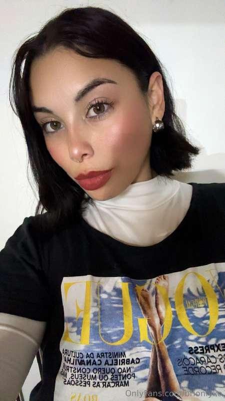 Waiting for you 💋
