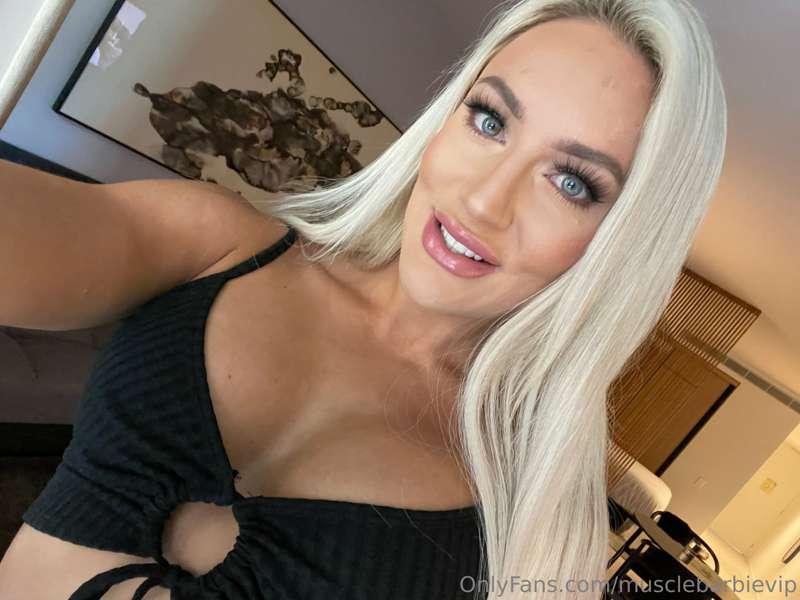 Can you make eye-contact with me while we do it? 😈