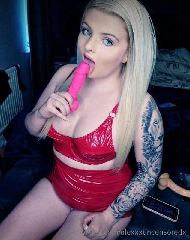 I’ve been touching myself all day thinking about you… come f..