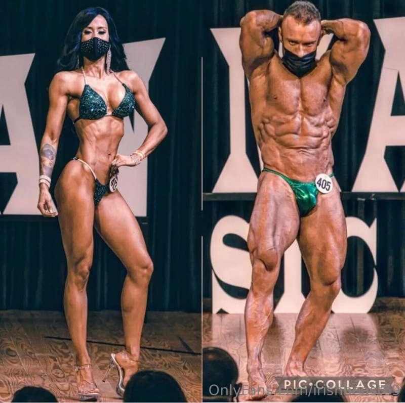 #fitcouple ready for whatever you need #muscleworship 💪🏻😎 as..