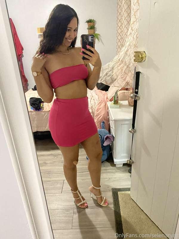 My entire outfit was provided by my sweet fans! 😍😍 #spoiledp..