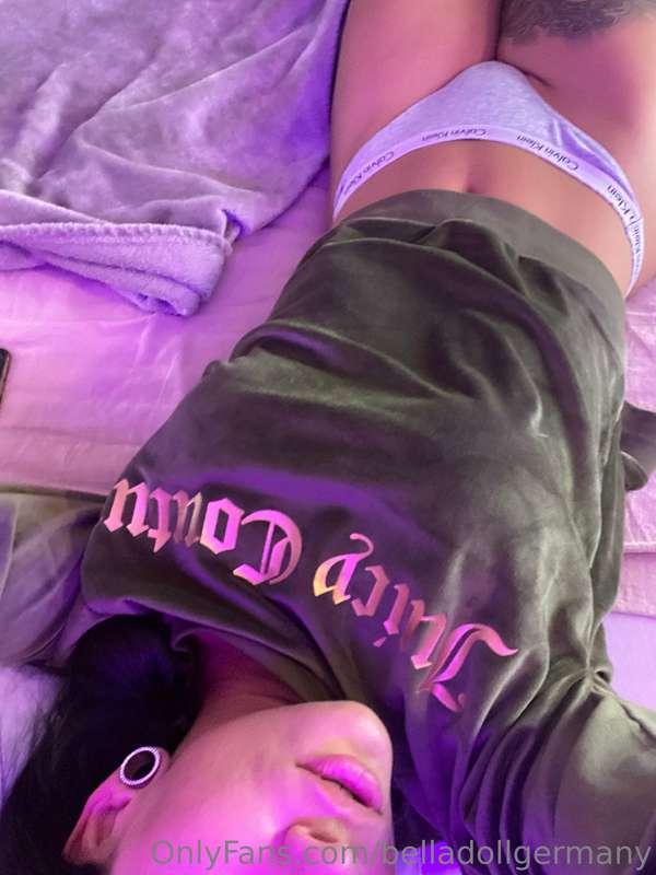 what would you do to me if I lay in front of you like this?🤭