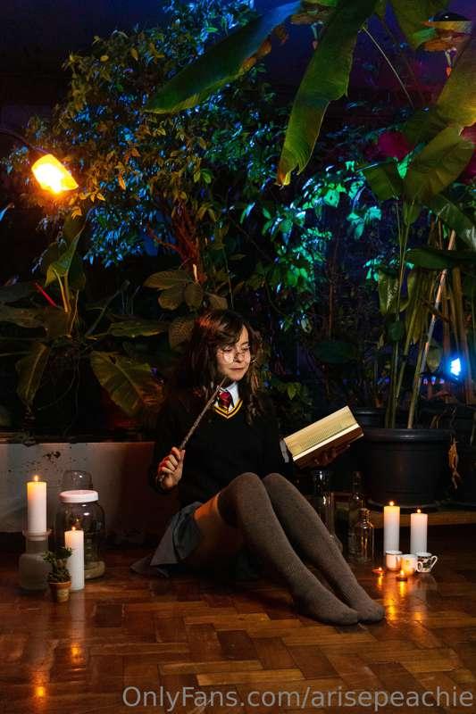 Hi my name is Hermione Granger ✨ I’m studying about how to h..