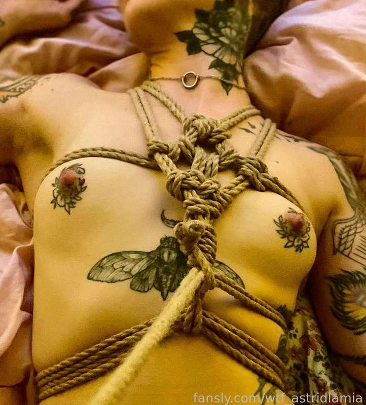 wtf_astridlamia image #4