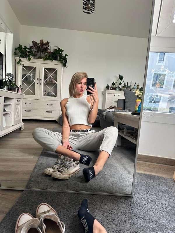 emmyfeetandsocks image #7