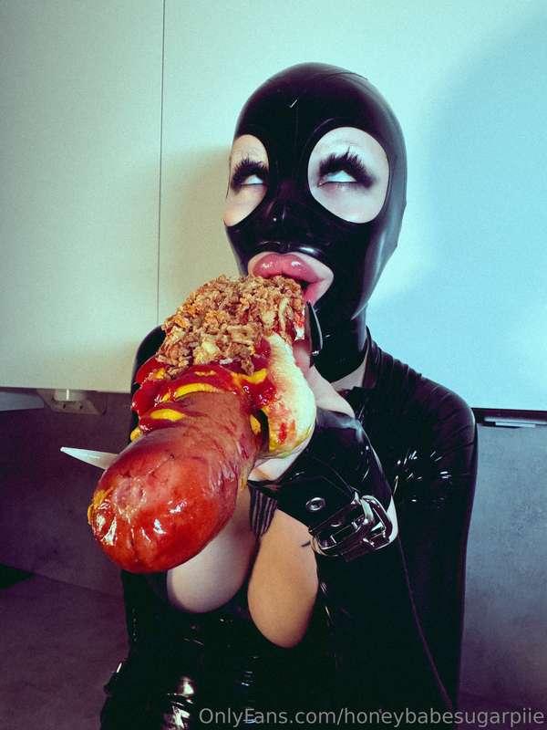 🌭🌭🌭🌭