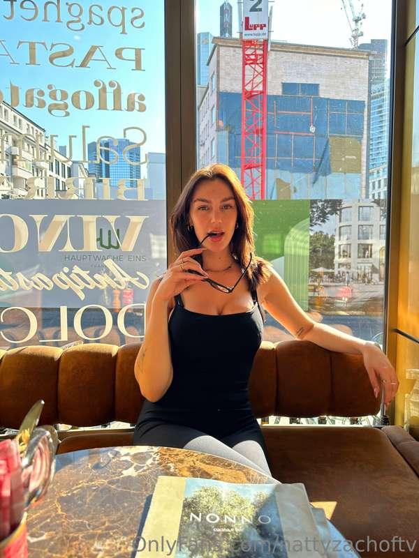 Checking in from Europe babe! 🥰 
***VIP ACCOUNT -*** @nattyz..