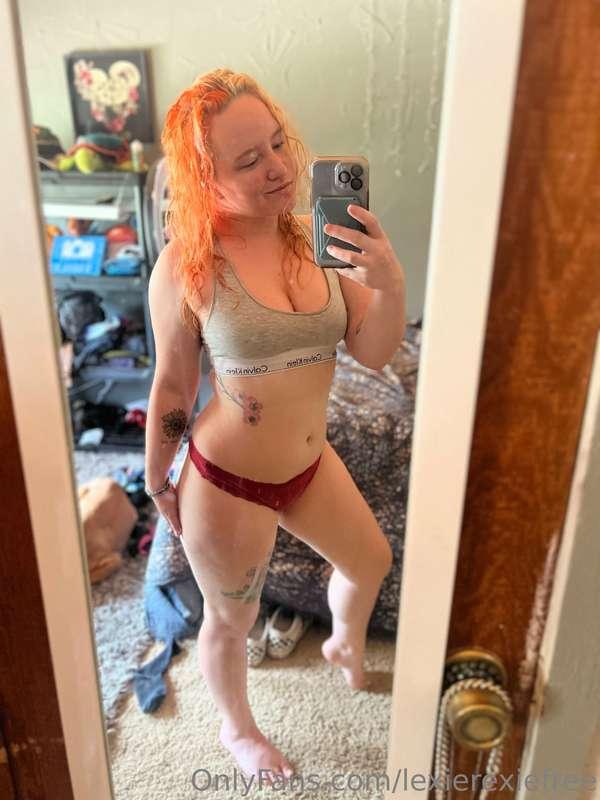 Fresh out the shower and ready to play 😈