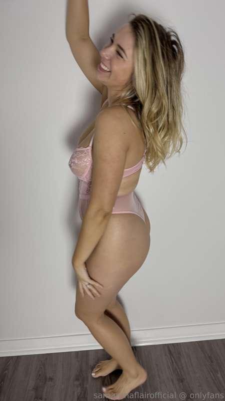 samanthaflairofficial image #0