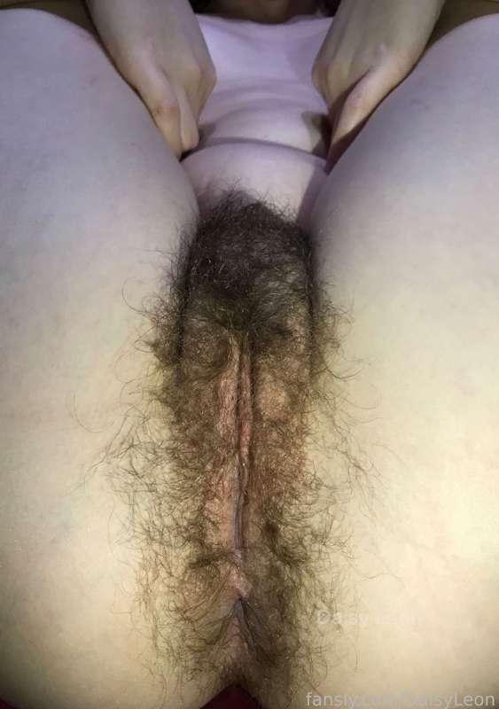 Its a terrible Shame that guys aren't into hairy pussy anymore
[ #hairypussy #hairypussy #bush #hairywoman #ass #assholefetish #hairy #hairyasshole ]