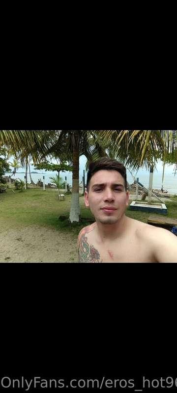 Arena, sol y mucho sexo