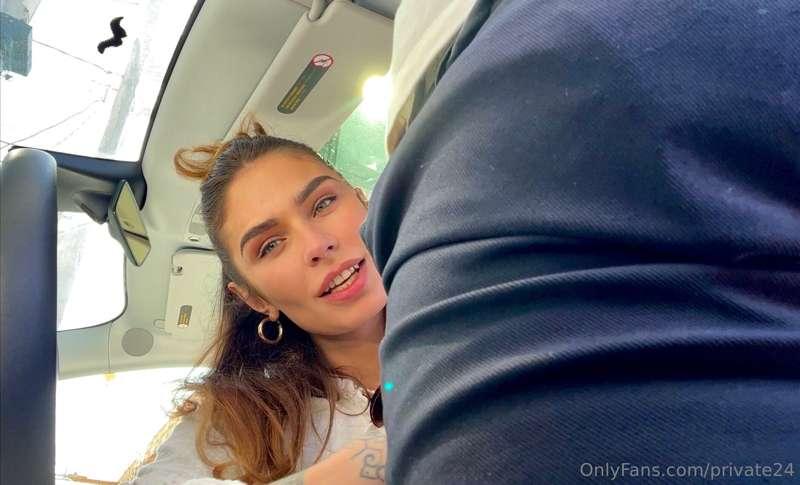 ***I want to see me sucking a cock?***