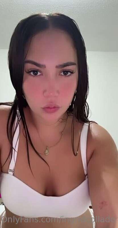 An expression that says 'I'm in charge' and 'I'm irresistibl..