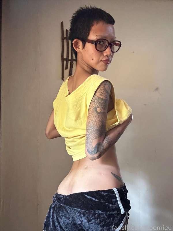 zoemieu image #2
