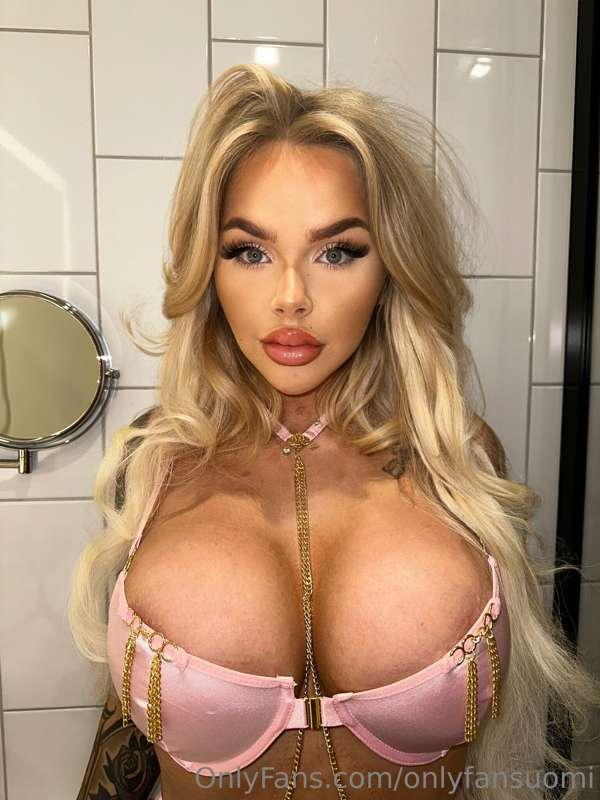 @Bellebarbie.. Fànfuck specialist 😈AITOA FANI PANOA 💦 Nopeim..