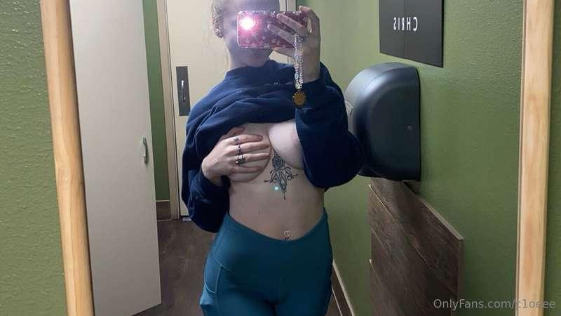 wanna join me at the gym 🤭