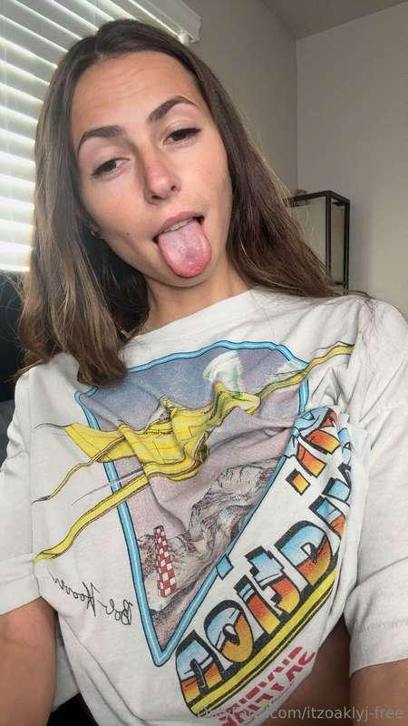 Can you handle me owning every dirty thought in your head? 💕