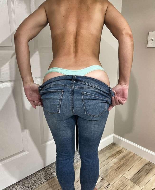 hotfitwife image #1