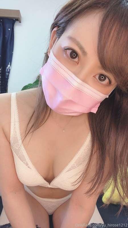 Click here for today's underwear👙💓
By the way, it's UNIQLO's..