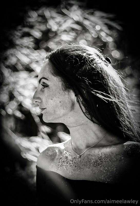 I am not pretty. I am not beautiful. I am radiant as the sun..