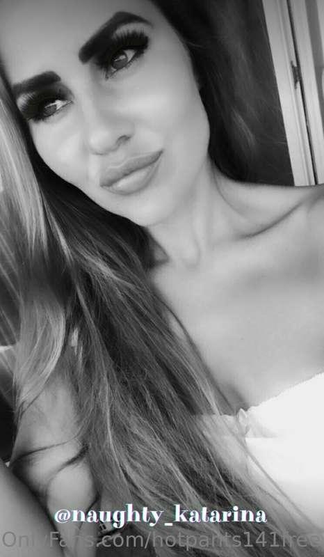 Naughty VidCall Queen 😈 
🔞 VIP ONLY 3$ 👉🏼 @naughty_katarina ..