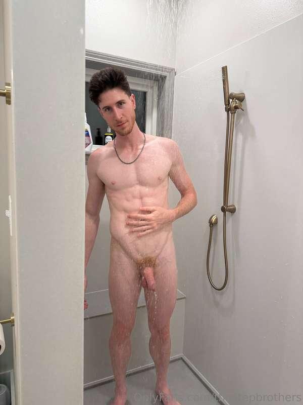 You know Big Bro loves his ‘thinking time’ in the shower… bu..