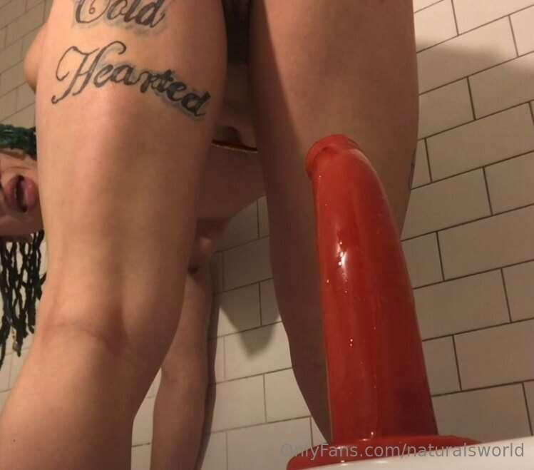 Wish this was your cock🍆💦