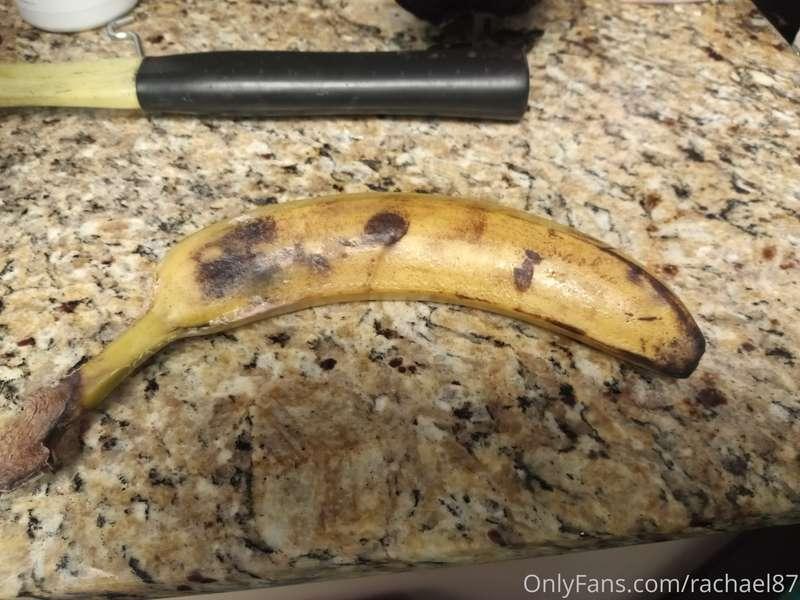 This is what happened to that poor banana once my pussy was ..