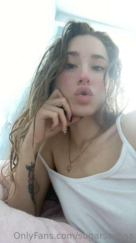 💛 Look at my private messages, I'm in a gaming mood today