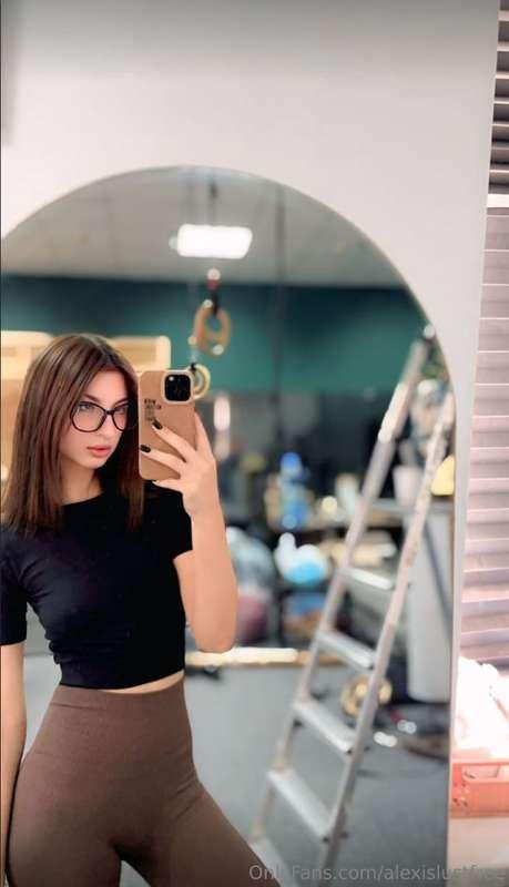 Do you know that the forbidden fruit is the sweetest? 🍑 @ali..