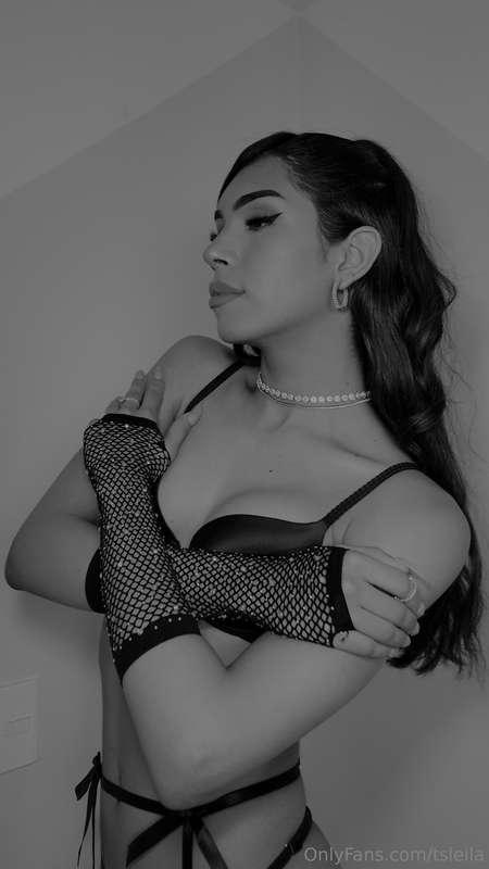 I want to be with you tonight, wrapped in glits and dreams, ..