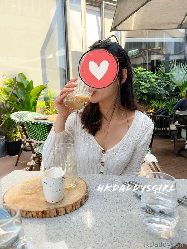 每次返嚟都一定食 大soufflé  ，但係每次都係食唔🙈 好彩有你今日同我share😘  #拍拖 #SundayDat..
