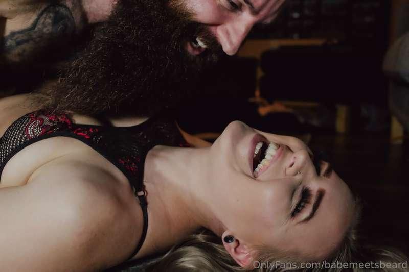 Laugh & Fuck…He’s such a mood killer 😂😘