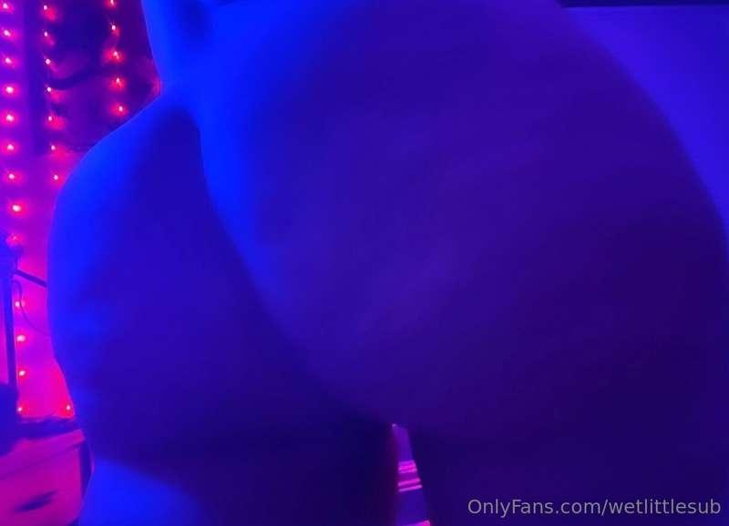 wetlittlesub image #5